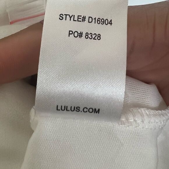 Lulu’s Elora White Lace Skater Mini Dress Size Small - Picture 12 of 12